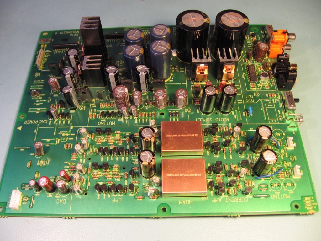 SA8400_mainPCB.jpg