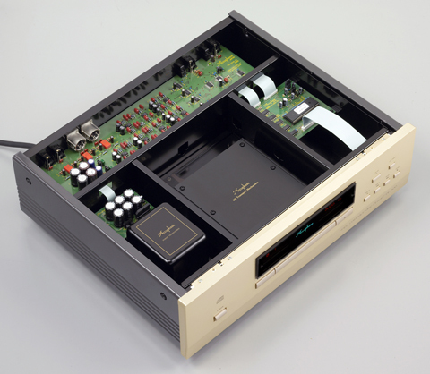 Accuphase inside.jpg