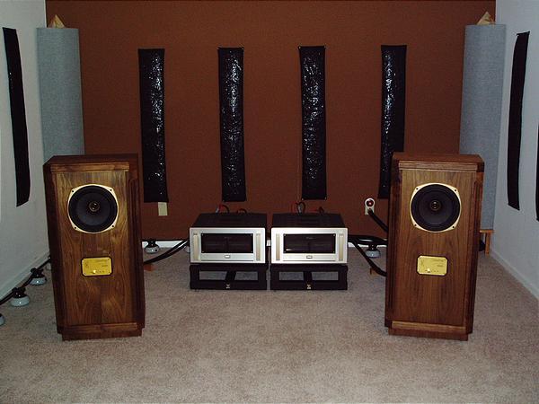 Turnberry_Accuphase.jpg