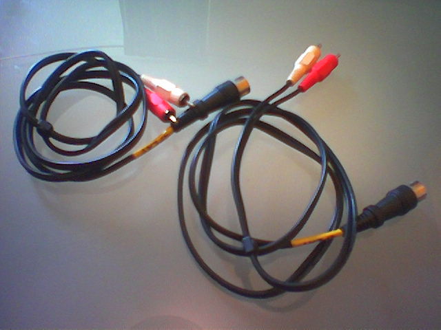 Cables DIN.jpg