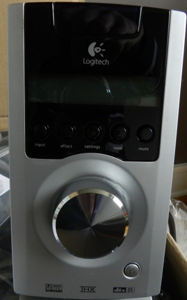 Logitech 5.1THX-2 commande.JPG