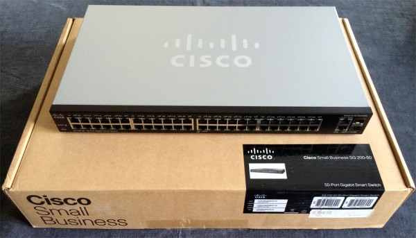 Cisco SG200 box.jpg