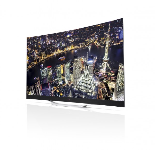 LG 77 4K OLED TV 03.jpg