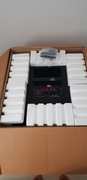 Magnat Omega 380 (2)-min.jpg