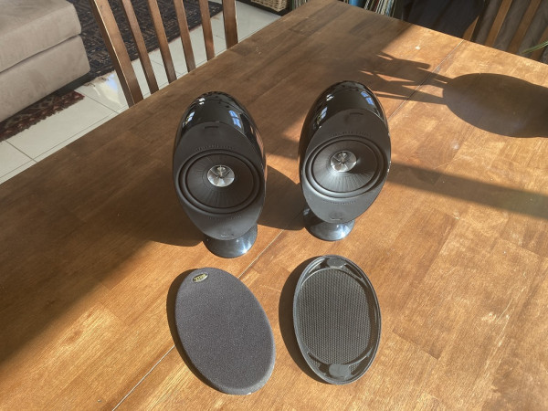 Kef 01.jpg