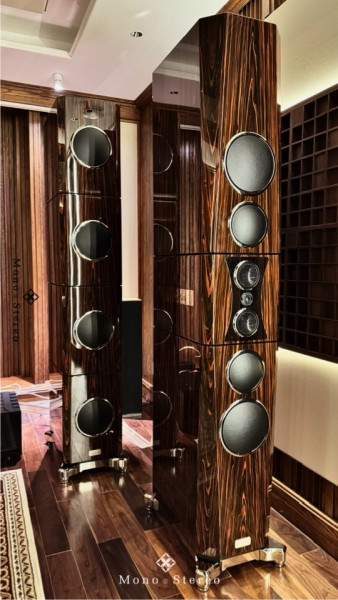 TIDAL_Audio_La_Assoluta_speakers_review_matej_isak_mono_and_stereo_2025_high_end_audiophile_luxury_audio_music_-3.jpg