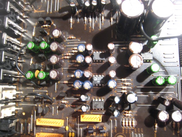 AVR 7000 022.jpg