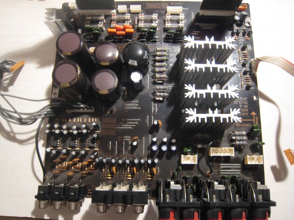 AVR 7000 017.jpg