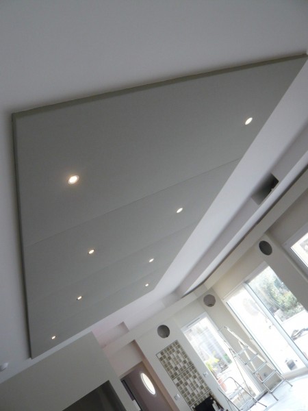 tissu dalle plafond.jpg